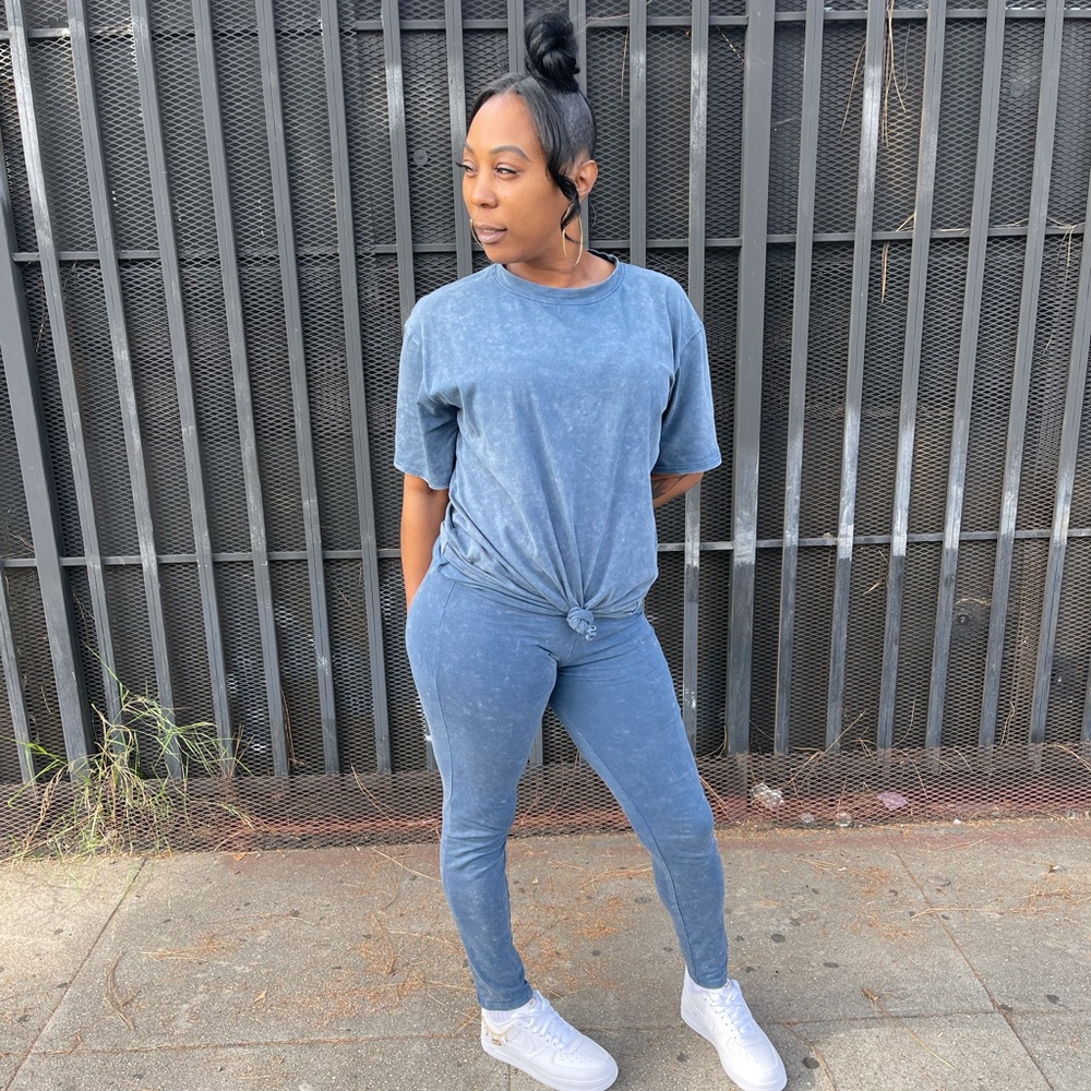 Two piece set